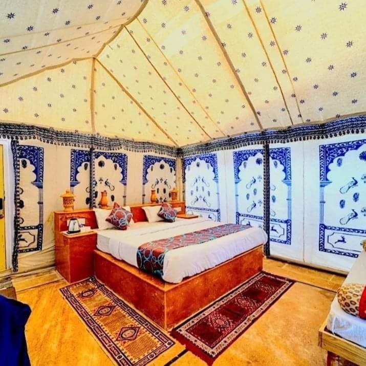 Om Luxury Resort Jaisalmer Ruang foto