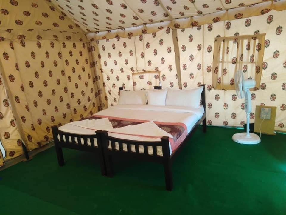 Om Luxury Resort Jaisalmer Bagian luar foto