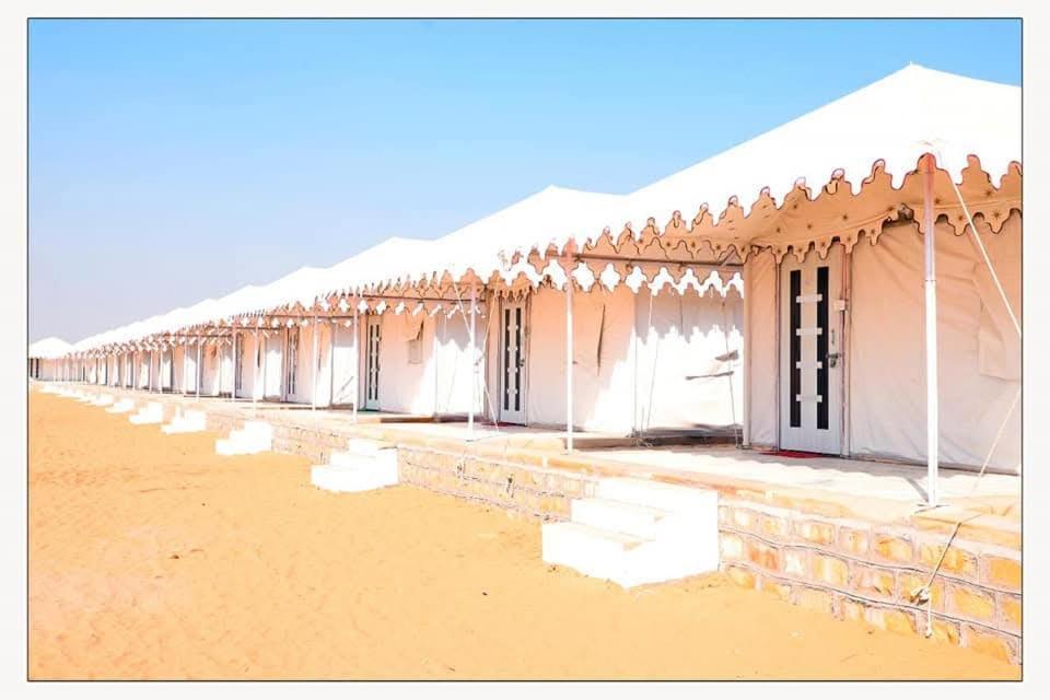 Om Luxury Resort Jaisalmer Bagian luar foto